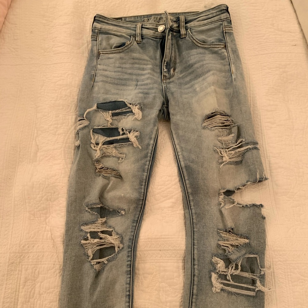 distressed american eagle jeans
